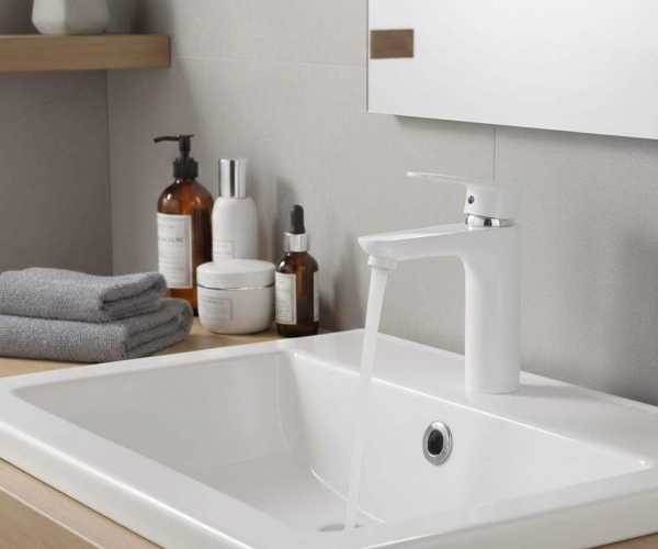 Beyaz Mix Lavabo Bataryası Yüksek 18 cm