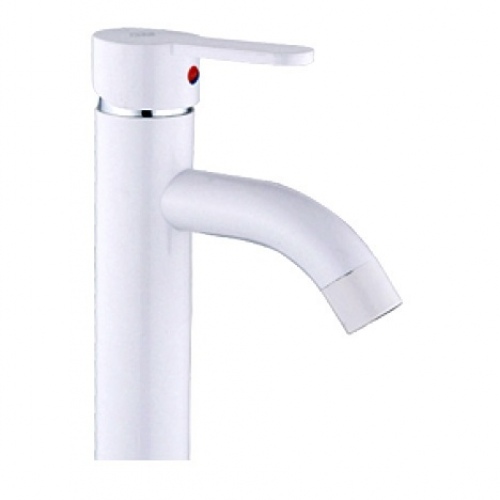 White washbasin mixer F2