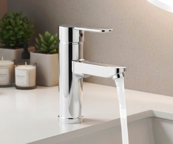 Chrome Sink Faucet F1 19cm